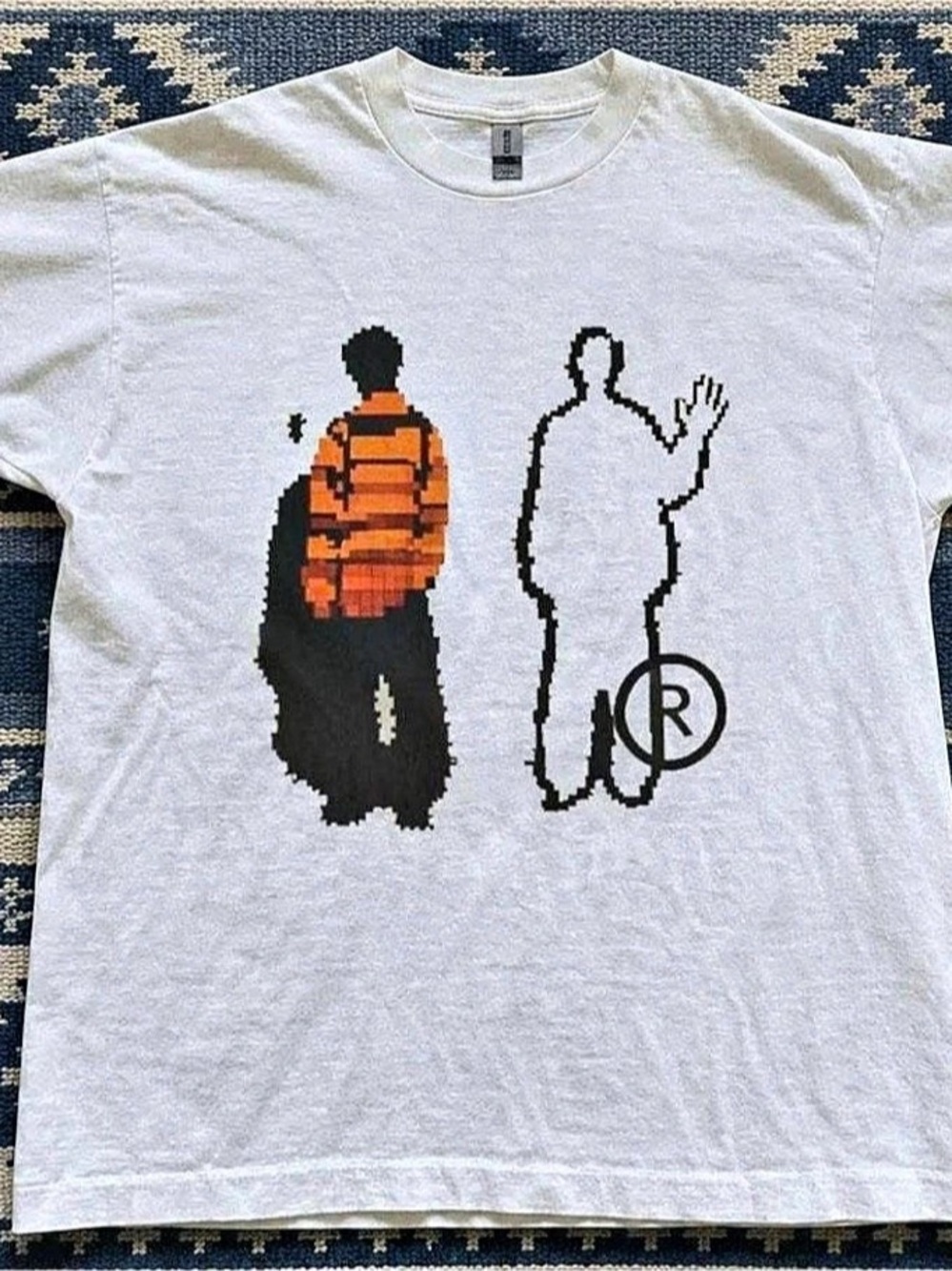 Graphic Short Sleeve Tee in White & Black